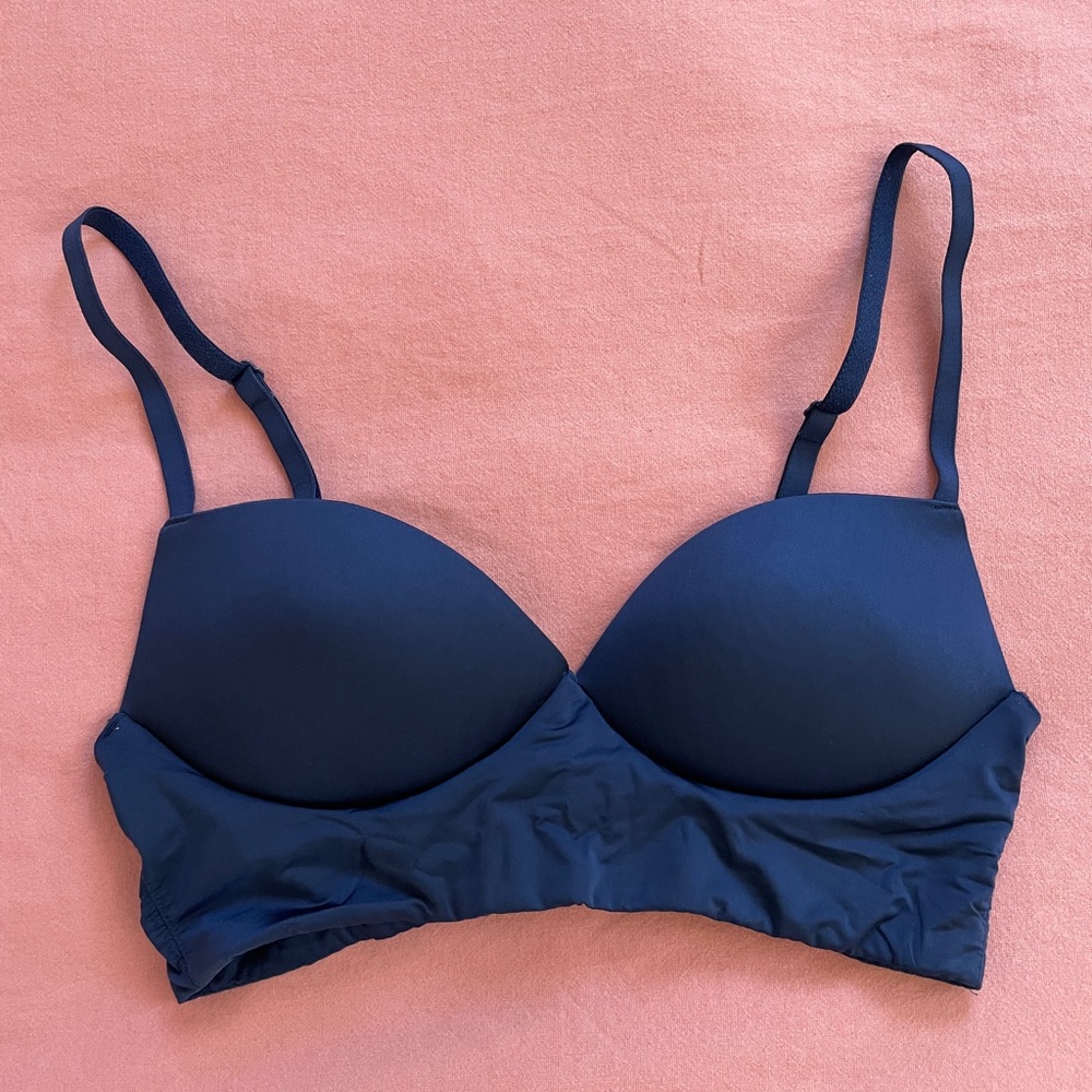 Victorias Secret T-Shirt Bra